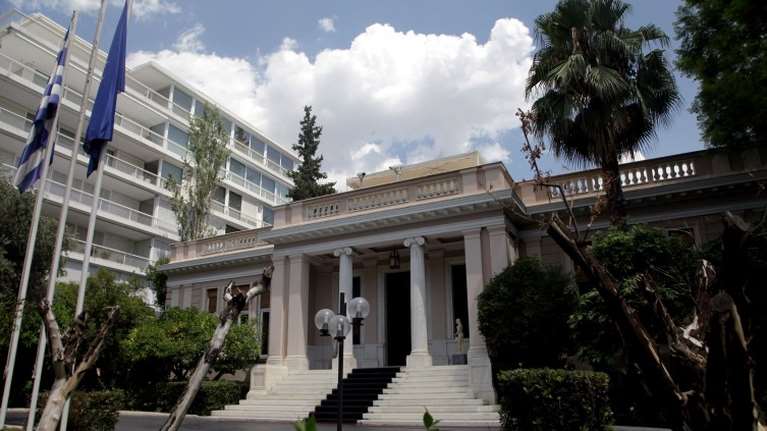 Η απάντηση Μαξίμου στην &quot;Αυγή&quot; για τις &quot;ανάπαυλες&quot; του Μητσοτάκη - Η σύγκριση με τον &quot;πρωθυπουργό&quot; Τσίπρα [Πίνακας]