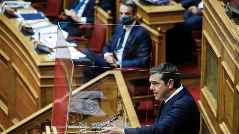 O Μητσοτάκης καλεί τον Τσίπρα στη Βουλή: Να απαντήσει αν συμφωνεί με το #νδ παιδεραστές