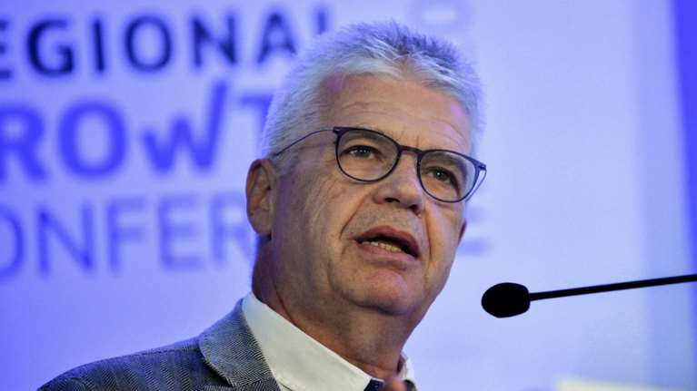 Γώγος: Η επιτροπή επέτρεψε συγκεντρώσεις μέχρι 100 άτομα μετά από ερώτημα της πολιτείας