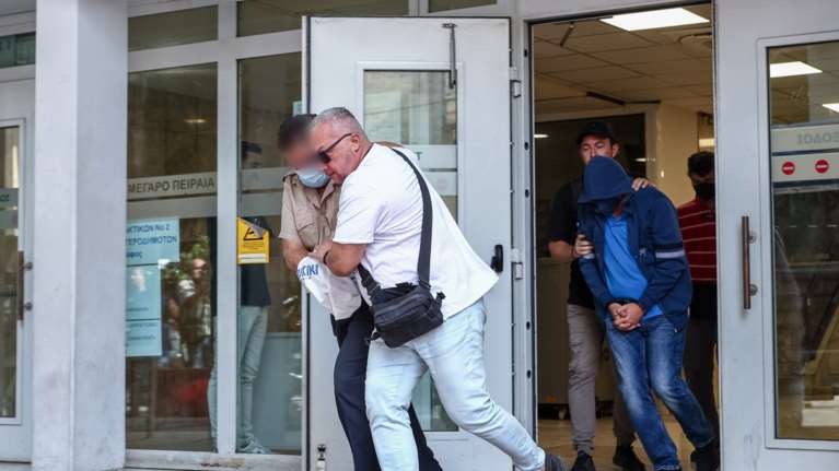 Blue Horizon: &quot;Ο εντολέας μου έψαξε για σωστικό μέσο να δώσει στον Αντώνη&quot;, λέει ο δικηγόρος του υπάρχου