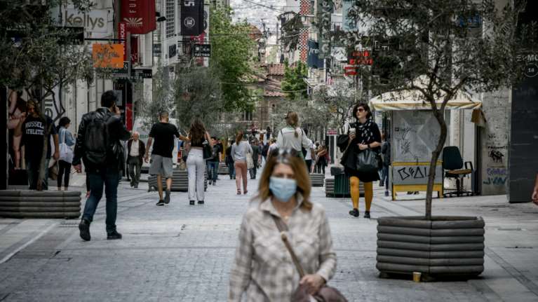 ΑΑΔΕ: Ερωτήσεις - απαντήσεις για την ένταξη των φορολογούμενων στη ρύθμιση των 24 - 48 δόσεων