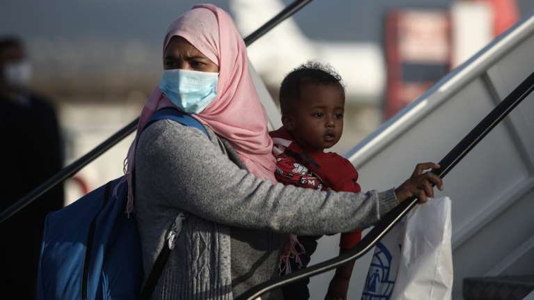 Ο κατάλογος της Κομισιόν με τις επτά χώρες που η Ευρώπη θεωρεί ασφαλείς για επιστροφή μεταναστών