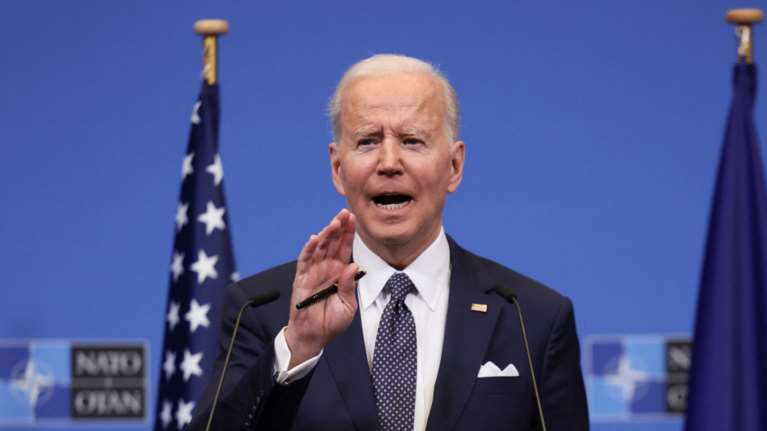 Πόλεμος στην Ουκρανία: Ο Μπάιντεν προειδοποιεί για κίνδυνο πυρηνικής &quot;Αποκάλυψης&quot; μετά τις ρωσικές απειλές