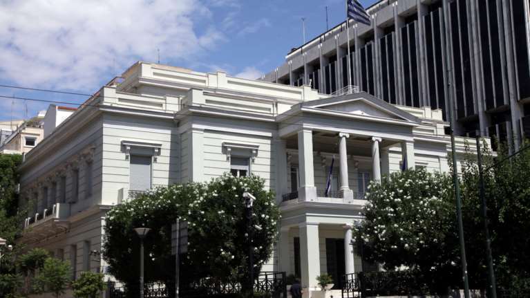 ΥΠΕΞ: "Οπισθοδρόμηση" η αποχώρηση της Τουρκίας από τη Σύμβαση κατά της βίας εναντίον των γυναικών