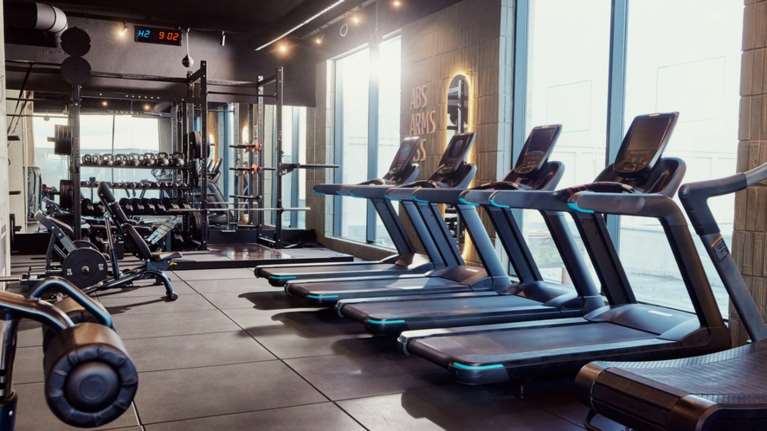 Αλιμος: 15χρονος έπαθε καρδιακή ανακοπή στο γυμναστήριο - Νοσηλεύεται διασωληνωμένος