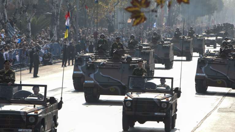 Θεσσαλονίκη: Στον αέρα οι παρελάσεις και οι εορτασμοί λόγω επερχόμενου μίνι lockdown - Σήμερα οι ανακοινώσεις