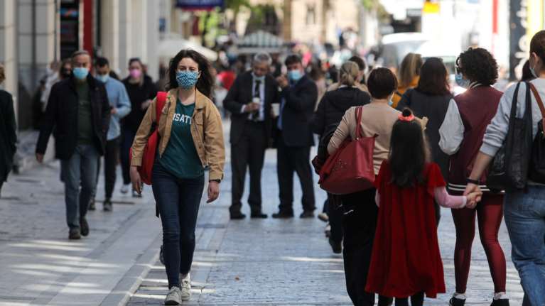 Τέλος το click away και το click inside στις 14 Μαΐου: Ανοίγει πλήρως η αγορά, τι θα γίνει με το SMS στο 13032