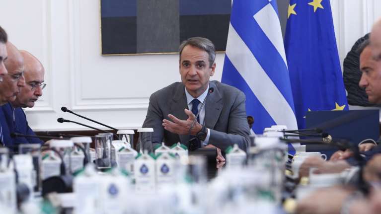 Σε ποιους θα μοιραστεί το φετινό καλάθι της ΔΕΘ - Στη Θεσσαλονίκη σήμερα ο Μητσοτάκης