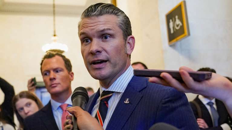 &quot;Γιατί η ισλαμιστική Τουρκία είναι μέλος του ΝΑΤΟ;&quot;: Η &quot;αντι-τουρκική&quot; στάση του τηλεπαρουσιαστή που θέλει υπουργό Άμυνας ο Τραμπ