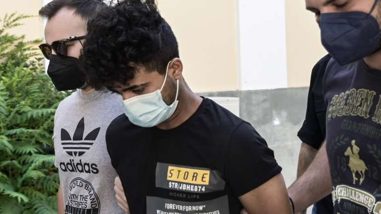 Περιστέρι: Αύριο η απολογία του 22χρονου Πακιστανού για την δολοφονία της 17χρονης Νικολέτας [βίντεο - εικόνες]