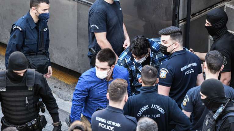 Ελένη Τοπαλούδη: Ομόφωνα ένοχοι ξανά οι δύο κατηγορούμενοι για τον βιασμό και τη δολοφονία της φοιτήτριας