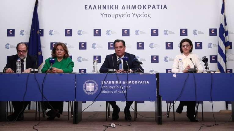Αδωνις Γεωργιάδης: Διαγράφονται τα πρόστιμα στους ηλικωμένους που δεν έκαναν το εμβόλιο του κορονοϊού μέσα στην πανδημία