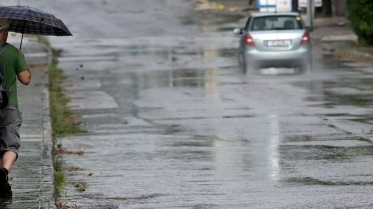 Έκτακτο δελτίο επιδείνωσης καιρού από την ΕΜΥ: Ποιες περιοχές της χώρας θα πληγούν από ισχυρές βροχές, καταιγίδες και χαλάζι