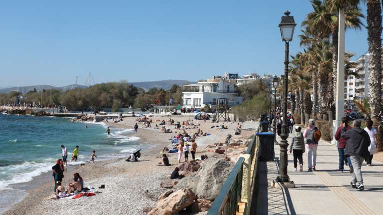 Τι καιρό θα έχει το τριήμερο του Αγίου Πνεύματος - &quot;Ερχεται θερμή αέρια μάζα με 30 βαθμούς&quot;, λέει ο Μαρουσάκης