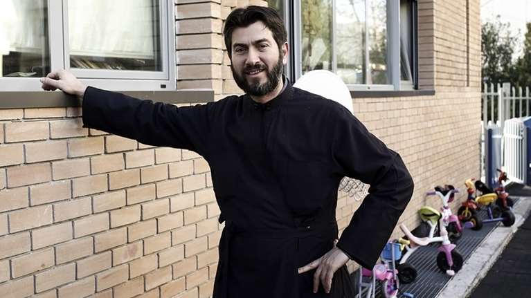 Κιβωτός του Κόσμου: Ο πατέρας Αντώνιος καλείται ως ύποπτος για ασέλγεια - Κλήσεις και σε άλλους επτά