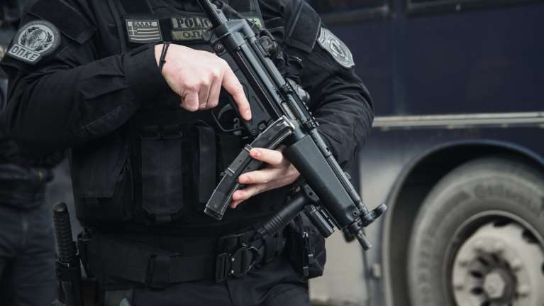 Συνελήφθησαν 2 Τούρκοι στον Πόρο - Παρακολουθούσαν με drone στρατιωτικές εγκαταστάσεις