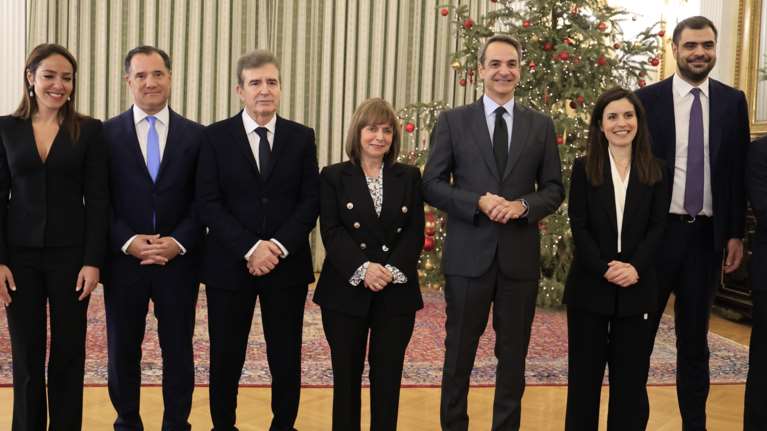 Ορκίστηκαν οι νέοι υπουργοί και υφυπουργοί - &quot;Δεν έχει άλλο ανασχηματισμό, μόνο αν πάω στο βουνό&quot; είπε ο πρωθυπουργός