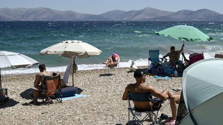 Τέλος η μικρή ανάσα δροσιάς: Έρχεται νέο κύμα ζέστης, πόσο θα διαρκέσει - Η πρόγνωση του Meteo