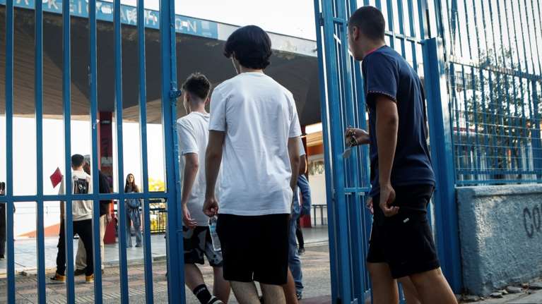 Πανελλήνιες 2024: Με μαθήματα ειδικότητας συνεχίζονται σήμερα οι εξετάσεις στα ΕΠΑΛ