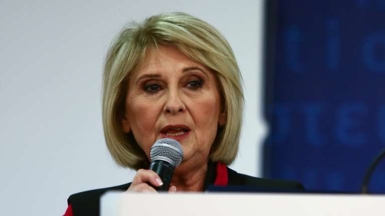 Τέμπη: Η Βούλτεψη τα βάζει με τους δημοσιογράφους: &quot;Κατηγορώ την ΕΣΗΕΑ - Παίρνει μέρος στις απεργίες, στο Μάτι άλλα έλεγε&quot;