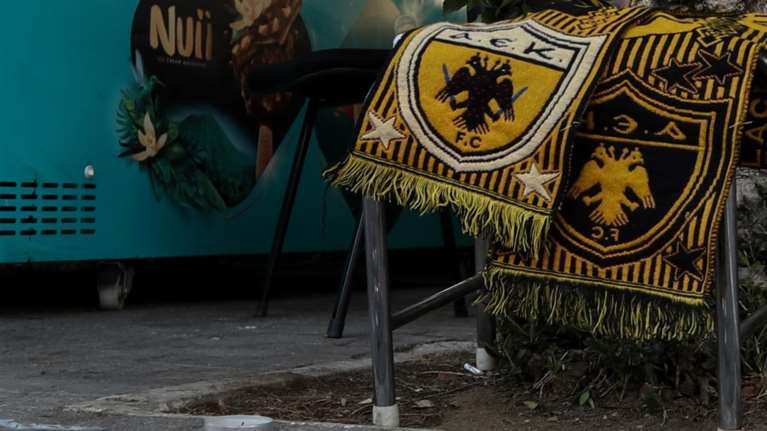 Νέα Φιλαδέλφεια: Η μητέρα του Μιχάλη ψάχνει στα βίντεο τον δολοφόνο του γιου της- Τα ερωτήματα που "καίνε"