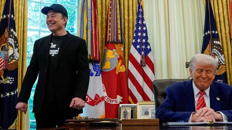 Νέο επεισόδιο στην κόντρα Τραμπ - Μασκ: &quot;Δεν σκέφτομαι καν τον Ίλον, ο καημένος έχει πρόβλημα&quot; - Ακυρώθηκε η μεταξύ τους επικοινωνία