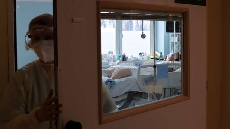 Λύτρας για τη μελέτη Τσιόδρα: Μετά τους 400 διασωληνωμένους η θνητότητα στις ΜΕΘ μεγαλώνει