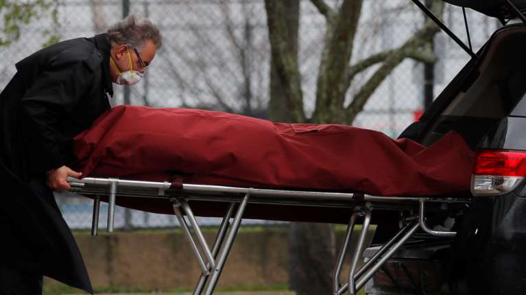 Κορονοϊός: Πλησιάζουν τους 120.000 οι νεκροί παγκοσμίως - Σχεδόν 2 εκατ. τα κρούσματα