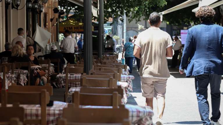 Κορονοϊός, κύμα δεύτερο: Σε ισχύ τα νέα μέτρα από σήμερα για επιχειρήσεις, δημόσιο και συναθροίσεις