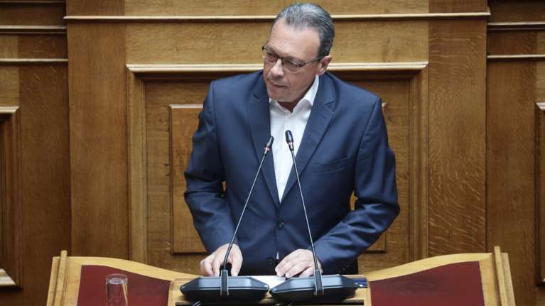 Πρόταση μομφής- Φάμελλος: &quot;Όλα τα σκάνδαλα δείχνουν τον κ. Μητσοτάκη- Οργανωμένος μηχανισμός παραβιάζει το κράτος δίκαιου&quot;