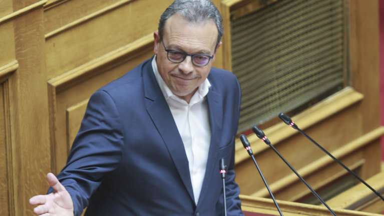 Αποστάσεις Φάμελλου από την ανάρτηση της Ακρίτα: Δεν θέλω να πάρω θέση - Το μείζον πολιτικό ζήτημα είναι τα Τέμπη