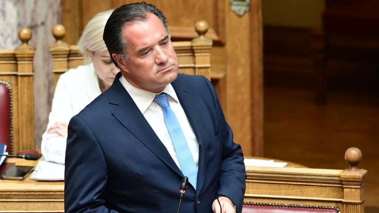 Γεωργιάδης: "Ούτε το ΚΕΘΕΑ καταργούμε, ούτε κλείνουμε καμία δομή, ούτε καταργούμε τη στεγνή απεξάρτηση"