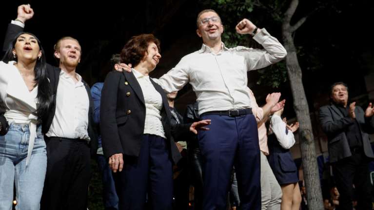 &quot;Χαστούκι&quot; από Οσμάνι στη νέα ηγεσία: &quot;Το συνταγματικό όνομα της χώρας είναι Βόρεια Μακεδονία&quot;