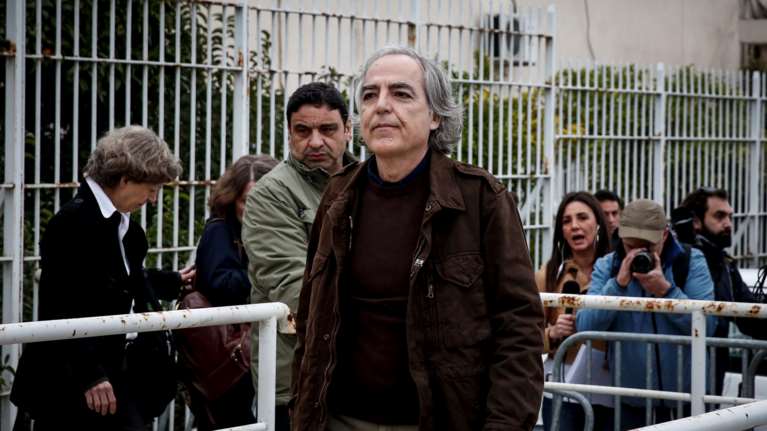 Κόντρα &quot;Αυγής&quot; με το Facebook μετά το μπλοκάρισμα σχολίων φιλικά προς τον Κουφοντίνα - Η απάντηση της εταιρείας