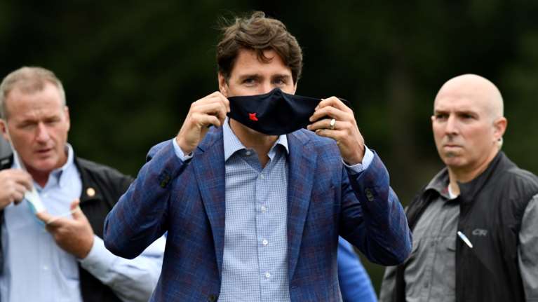 Καναδάς: &quot;Πόρτα&quot; στους ανεμβολίαστους που θέλουν να μπουν στη χώρα από τον Τριντό