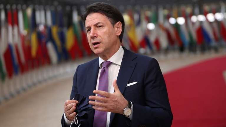 Ξέσπασε ο Ιταλός πρωθυπουργός κατά του Ολλανδού: Θα είσαι ήρωας για μερικές ημέρες, μετά θα είσαι ο υπεύθυνος για το μπλόκο