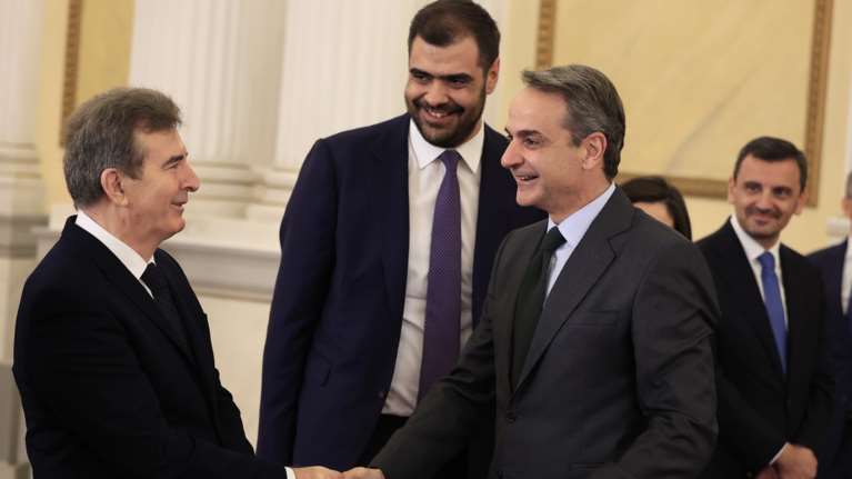 Τι (άλλο) κρύβεται πίσω από την επιστροφή Χρυσοχοΐδη στην Κατεχάκη - &quot;Αποκατάσταση λόγω predator&quot; λέει στέλεχος του Μαξίμου