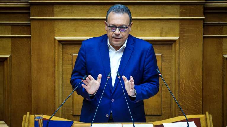 Φάμελλος στη Βουλή: Η ΝΔ δεν είχε την επάρκεια να προχωρήσει αυτή τη μεταρρύθμιση και χρειάστηκε η ψήφος του ΣΥΡΙΖΑ