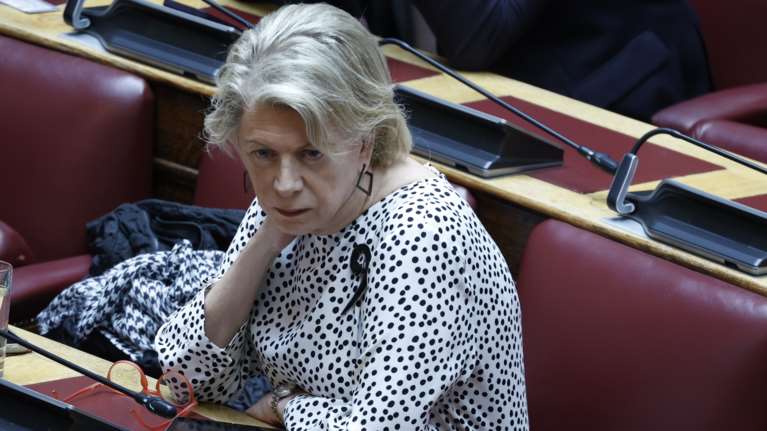 Η Ελενα Ακρίτα παραμένει στον ΣΥΡΙΖΑ αλλά εύχεται "καλή επιτυχία" στον Κασσελάκη: "Είμαι κατά των ανεξαρτητοποιήσεων"