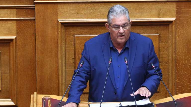 Κουτσούμπας για διαγραφές στα πανεπιστήμια: Ο πρωθυπουργός δίνει τελεσίγραφα σε νέα παιδιά και &quot;τους κόβει τα φτερά&quot;