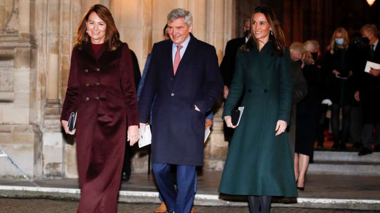 &quot;Πόλεμο&quot; με τους γείτονες άνοιξαν η Πίπα Μίντλετον και ο Τζέιμς Μάθιους: Η απαγόρευση που εξόργισε τους κατοίκους της περιοχής