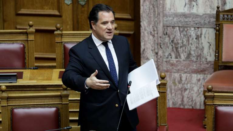 Γεωργιάδης: Aν χαλαρώσουν τα μέτρα τον Μάιο, η ύφεση θα είναι πιο μικρή