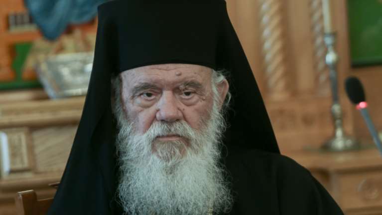 Λόγω &quot;ελαφράς αδιαθεσίας&quot; ο Αρχιεπίσκοπος Ιερώνυμος στο Γενικό Κρατικό - Για ισχαιμικό επεισόδιο έκαναν λόγο οι γιατροί