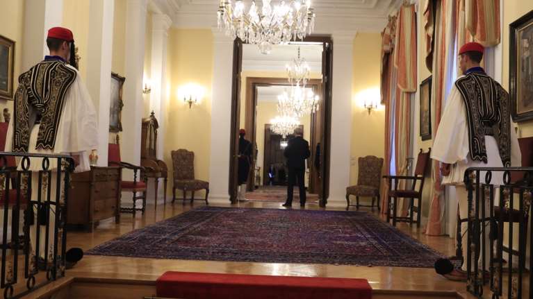 Δημοσκόπηση Marc: ΠτΔ από την Κεντροαριστερά θέλουν οι πολίτες - Ουσιαστική αντιπολίτευση το ΠΑΣΟΚ, δεν επανακάπτει ο ΣΥΡΙΖΑ