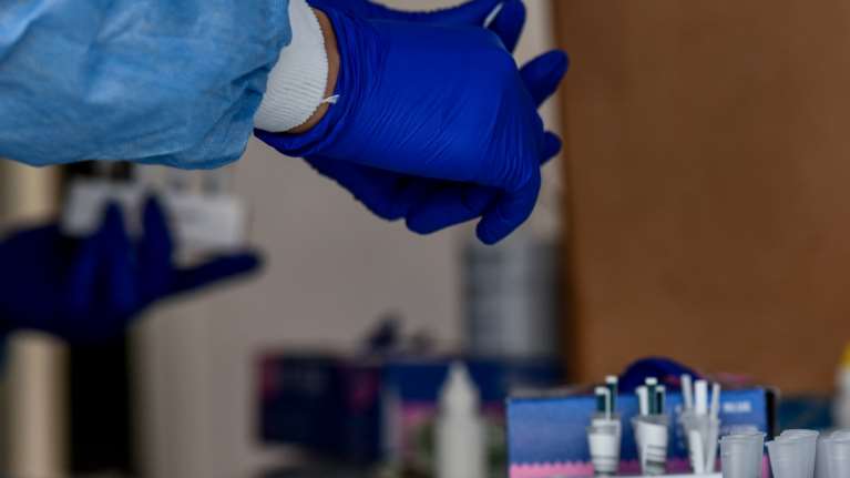 Τζια: Πού μπορεί να οφείλονται τα  κρούσματα γαστρεντερίτιδας - &quot;Να είστε επιφυλακτικοί με τη χρήση του νερού&quot;