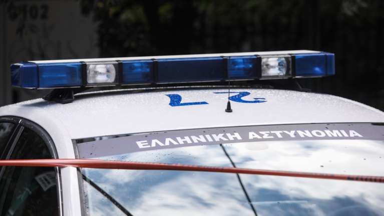 Πασαλιμάνι: Συμμορία ανηλίκων Ρομά φόβος και τρόμος για τους περαστικούς - Τέσσερις συλλήψεις