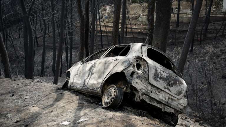 Φωτιά στο Μάτι: Νέο αίτημα του ανακριτή για διώξεις σε βαθμό κακουργήματος