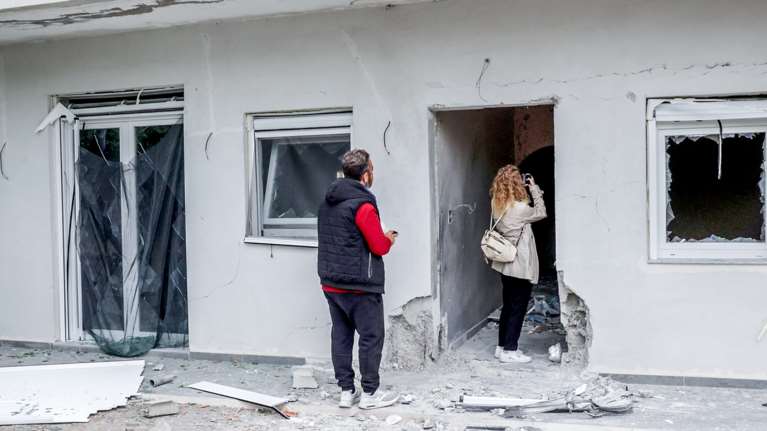 Βορίζια: Κοντά στην εξιχνίαση της πυροδότησης της βόμβας στο σπίτι των Φραγκιαδάκηδων οι Αρχές - Το ύποπτο εύρημα και η γκάφα των δραστών