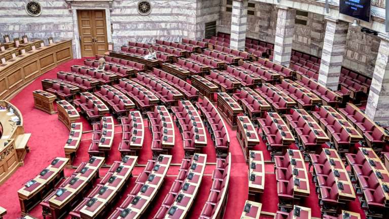 Σκάνδαλο ΟΠΕΚΕΠΕ: Νέα δικογραφία στη Βουλή για άρση ασυλίας 10 βουλευτών - Ερευνώνται για απάτες