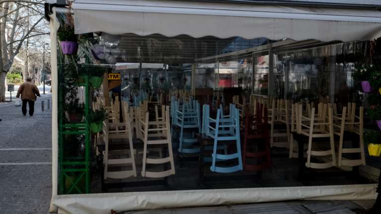 Κορονοϊός-ILO: 1,25 δισεκ. άνθρωποι κινδυνεύουν με απόλυση ή περικοπή του μισθού τους